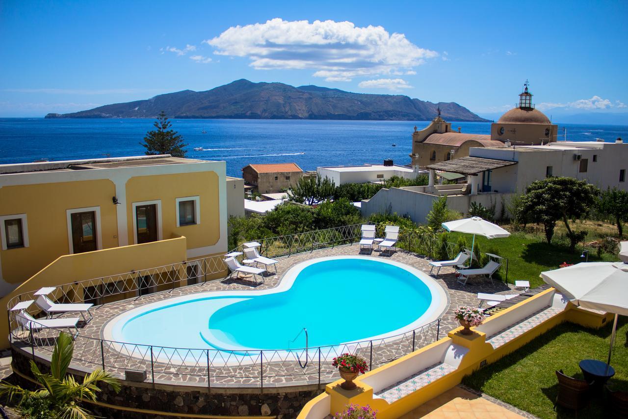 Hotel Arcangelo - Salina سانتا مارينا سالينا المظهر الخارجي الصورة